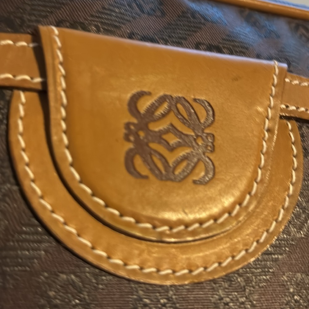 LOEWE CANVAS & LEATHER TRIM TAN BROWN LOGO CLUTCH MAKEUP BAG - Picture 8 of 9